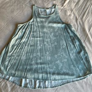 Old Navy women’s flare tank top blouse